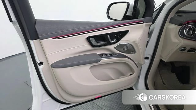 Mercedes-Benz EQS SUV X296 id 4523797 из Кореи 16