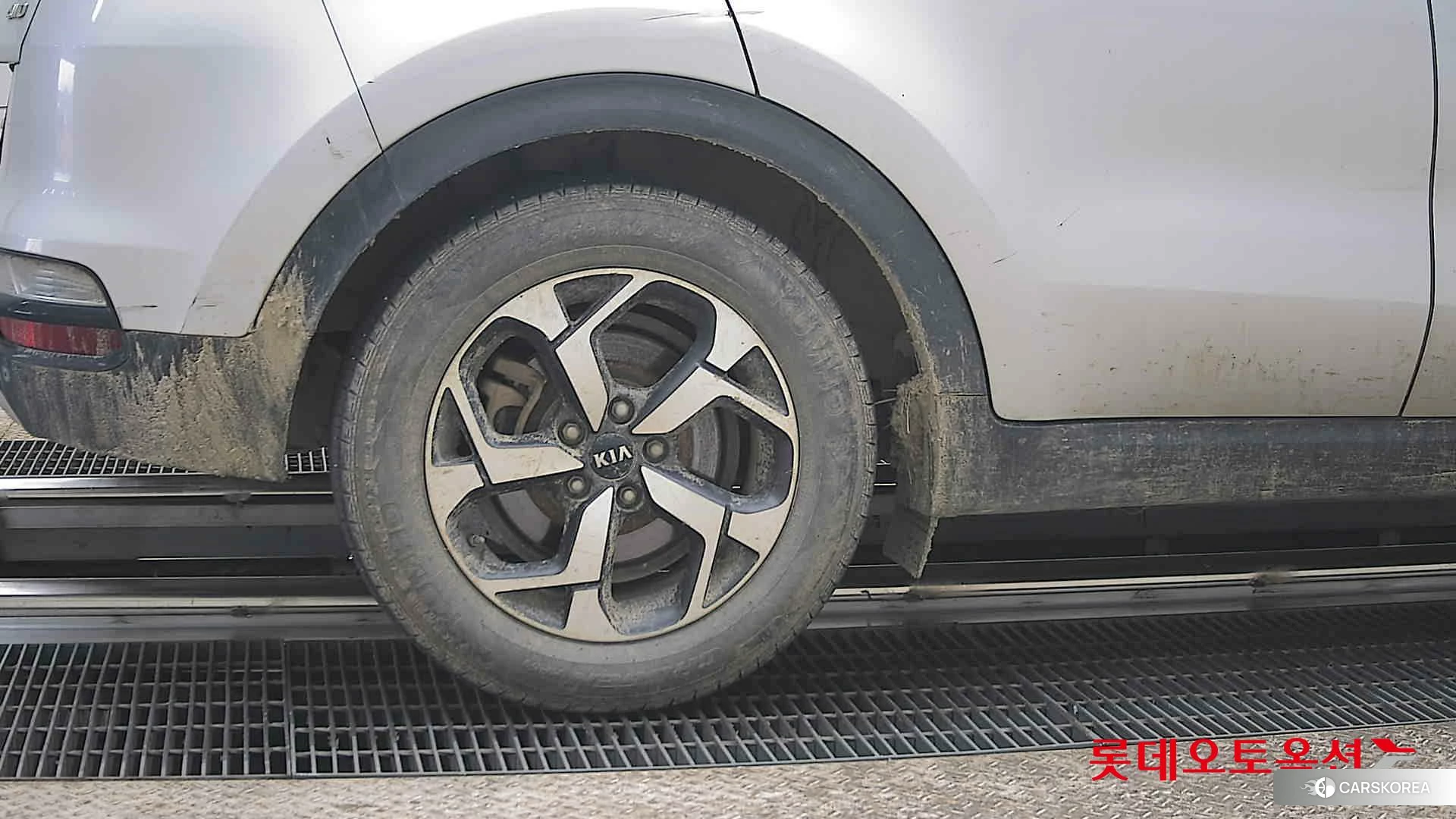 Kia Sportage id 3888378 из Кореи 16