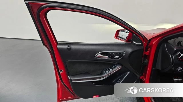 Mercedes-Benz GLA-Class X156 id 4551651 из Кореи 16