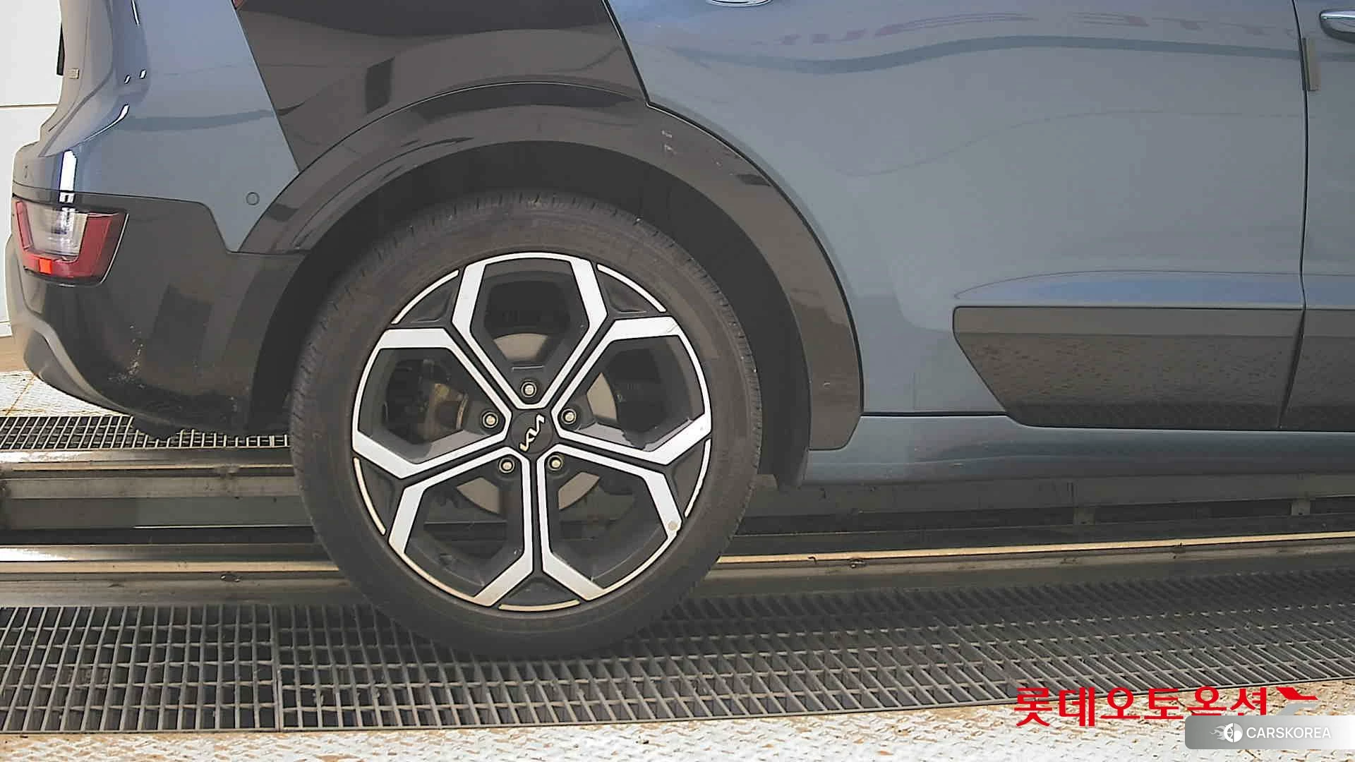 Kia Niro Hybrid id 4909231 из Кореи 16