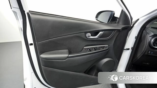 Hyundai The New Kona id 4618800 из Кореи 16