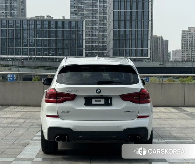 BMW X3 id 4211898 из Китая 16