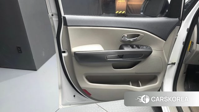 Kia The New Carnival id 4609950 из Кореи 16