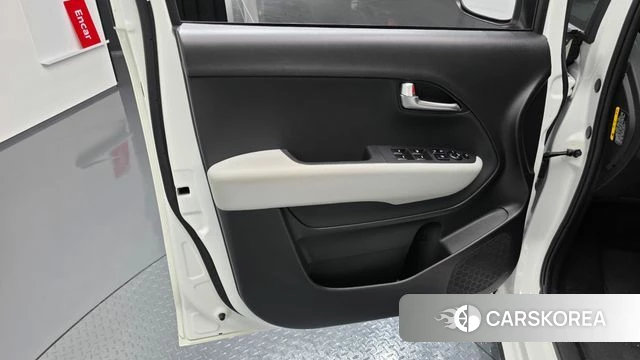 Kia The New Kia Ray EV id 4292361 из Кореи 16