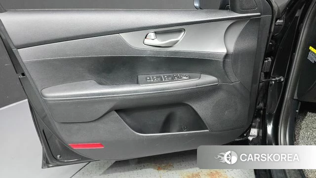 Kia Come New K3 id 4403550 из Кореи 16