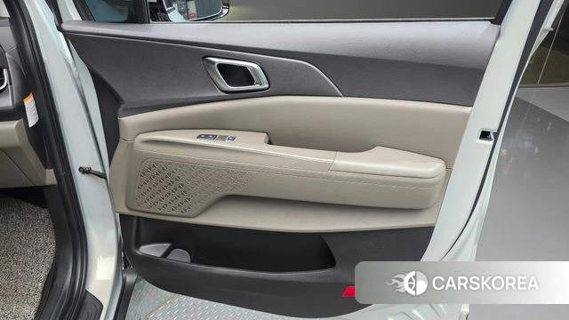 Kia The New Carnival 4th Generation id 4847747 из Кореи 16