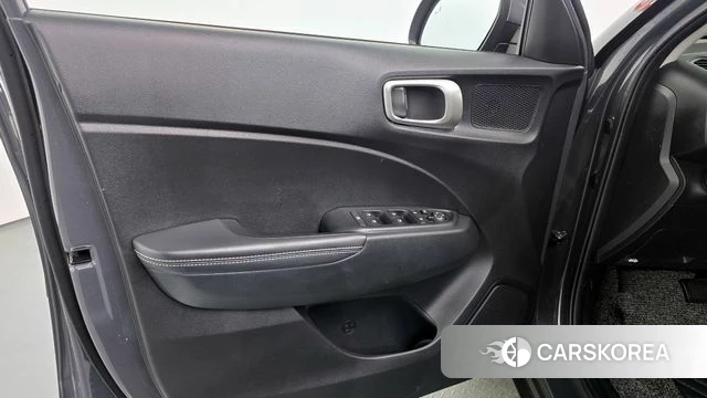Hyundai Venue id 4308502 из Кореи 16