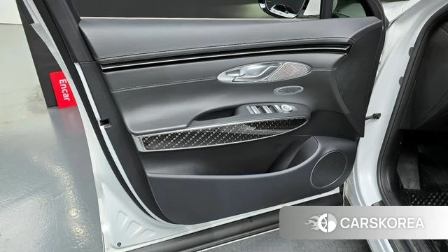 Genesis GV70 id 4231844 из Кореи 16