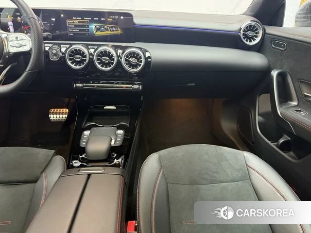 Mercedes-Benz CLA (import) id 4258951 из Китая 17