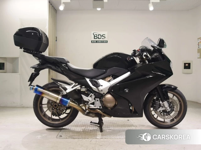 Проданный Honda VFR800F 2014 из Японии