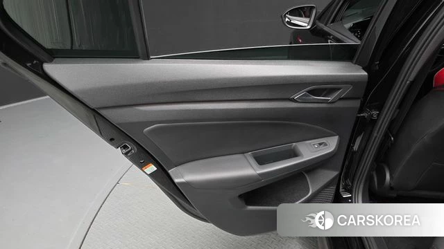 Volkswagen Golf 8th Generation id 4862982 из Кореи 17