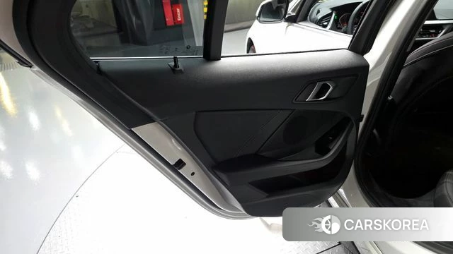 BMW 1 Series (F40) id 4224916 из Кореи 17