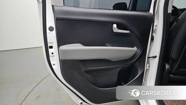 Kia The New Kia Ray id 4706506 из Кореи 17