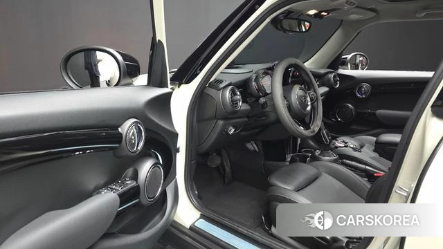 Mini Cooper id 4294230 из Кореи 17