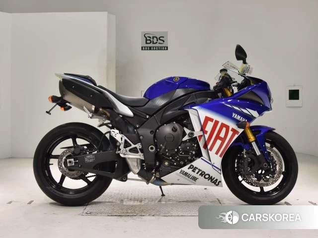 Проданный Yamaha YZF-R1 2010 из Японии