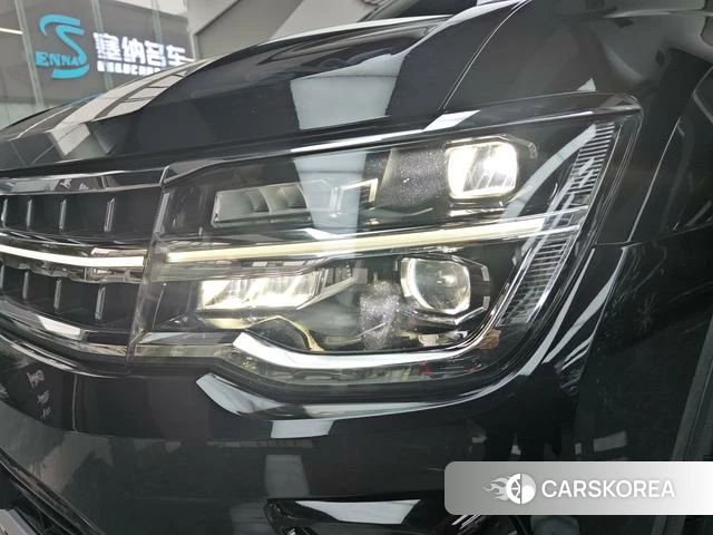 Volkswagen Tourang id 4278039 из Китая 17