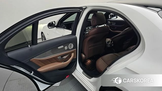 Mercedes-Benz E-Class W213 id 4495590 из Кореи 17