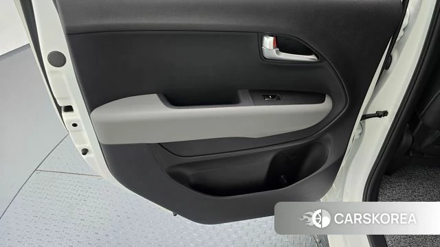 Kia The New Kia Ray id 4748967 из Кореи 17
