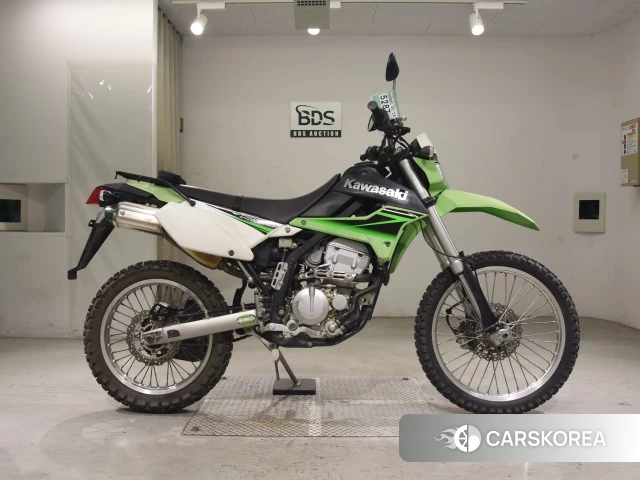 Проданный Kawasaki KLX250 2010 из Японии