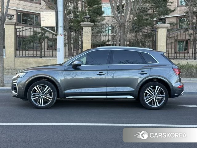 Audi Q5L id 4275730 из Китая 17