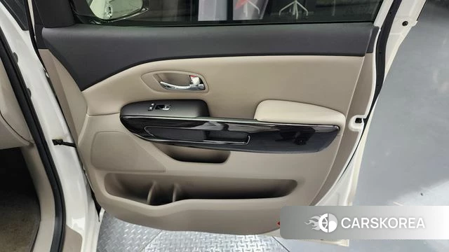 Kia The New Carnival id 4586849 из Кореи 17