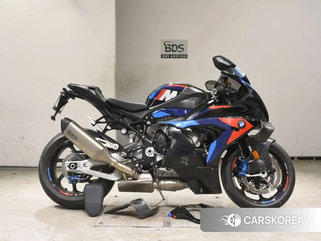 BMW M1000RR id 4206185 из Японии 17