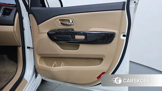 Kia The New Carnival id 4900390 из Кореи 17