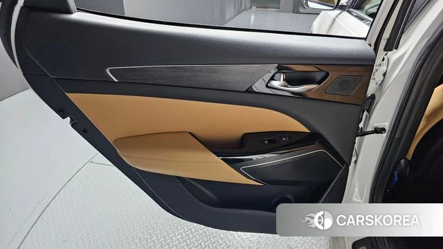 Kia K7 Premier Hybrid id 4196476 из Кореи 17