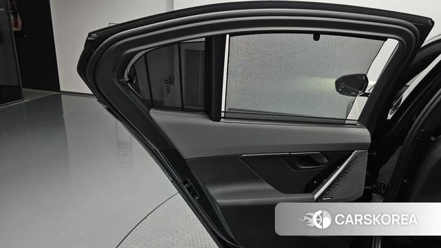 BMW 5 Series (G60) id 4421447 из Кореи 17