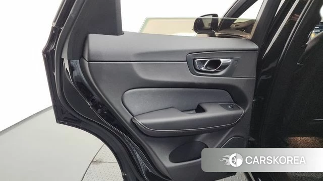 Volvo XC60 second Generation id 4495875 из Кореи 17