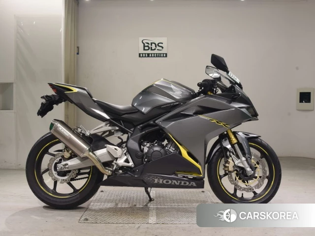 Проданный Honda CBR250RR ABS 2017 из Японии