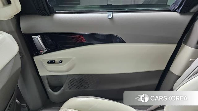 Kia The New Carnival 4th Generation id 4675194 из Кореи 17