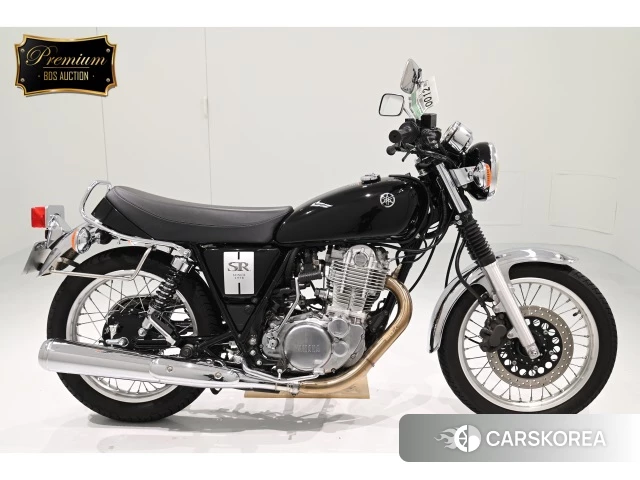 Проданный Yamaha SR400 id 4176532 из Японии