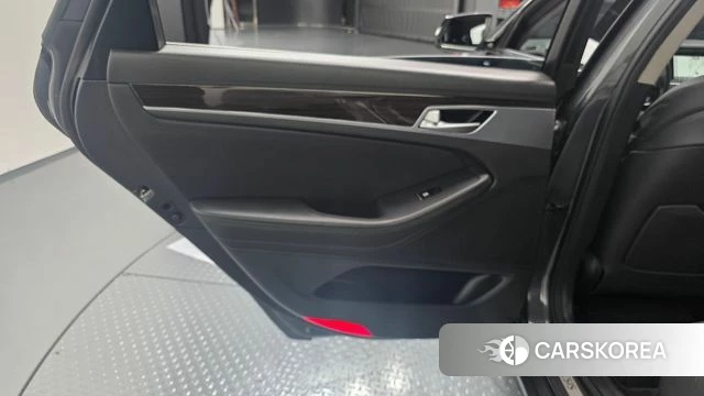 Genesis G80 id 4471195 из Кореи 17