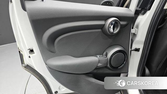 Mini Cooper id 4187482 из Кореи 17