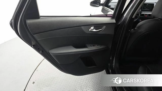 Kia Come New K3 id 4759993 из Кореи 17