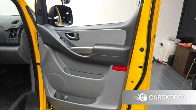 Hyundai The New Grand Starex id 4233032 из Кореи 17