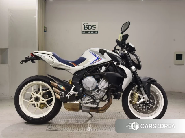 Проданный MV AGUSTA BRUTALE 800 id 4160652 из Японии