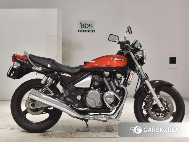 Проданный Kawasaki ZEPHYR 400 2010 из Японии