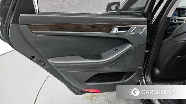 Genesis G80 id 4642921 из Кореи 17