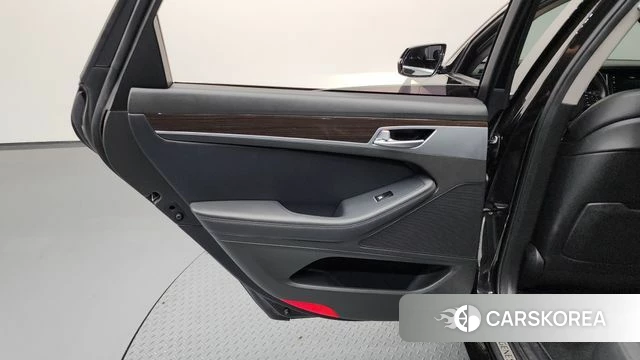 Genesis G80 id 4345710 из Кореи 17