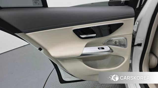 Mercedes-Benz E-Class W214 id 4185825 из Кореи 17