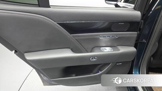 Genesis G90 (RS4) id 4369856 из Кореи 17