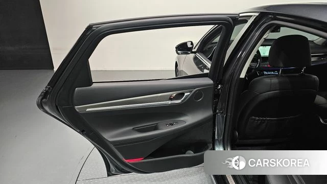 Hyundai The New Grandeur IG Hybrid id 4202671 из Кореи 17