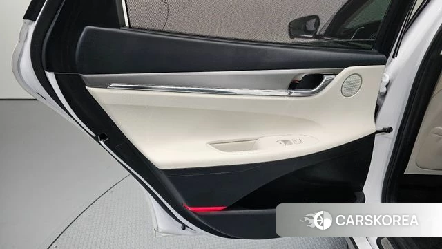 Hyundai The New Grandeur IG Hybrid id 4726161 из Кореи 17