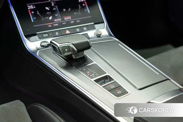 Audi A6L id 4275766 из Китая 17