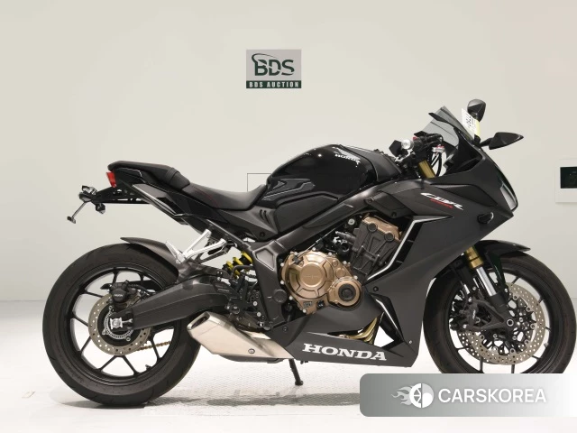 Проданный Honda CBR650R 2021 из Японии