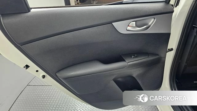 Kia The New K3 2nd generation id 4469931 из Кореи 17
