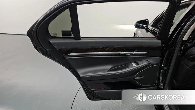 Genesis G90 id 4416901 из Кореи 17