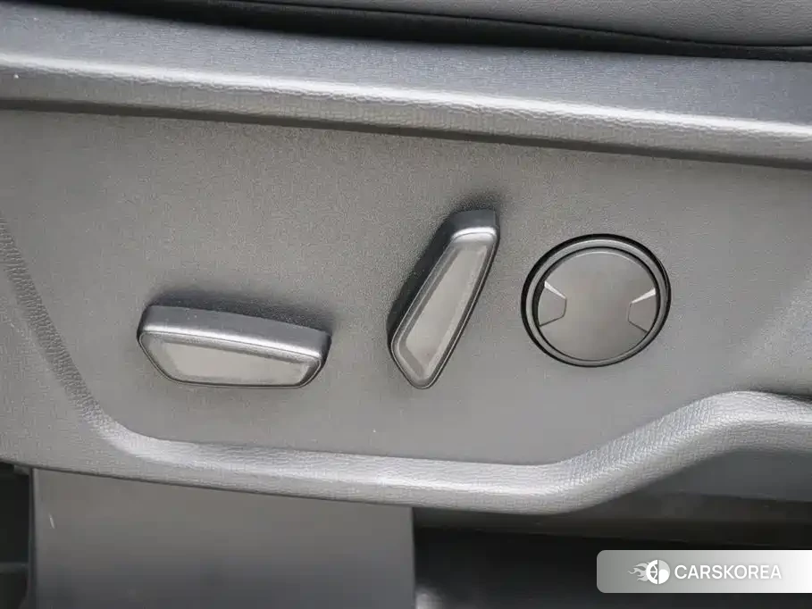 Ford Mustang id 4515384 из Китая 17